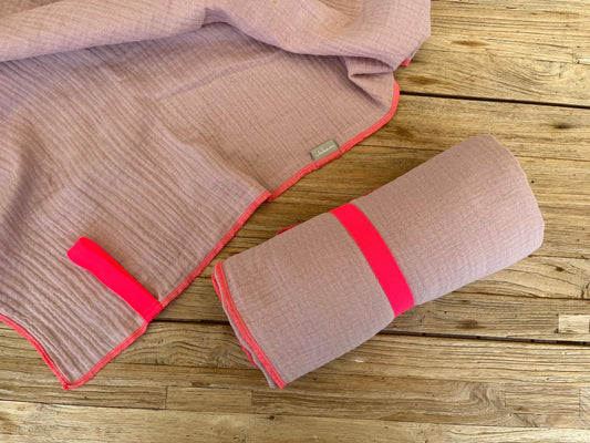 Reisehandtuch Basic neon / Mittel (135x100cm)